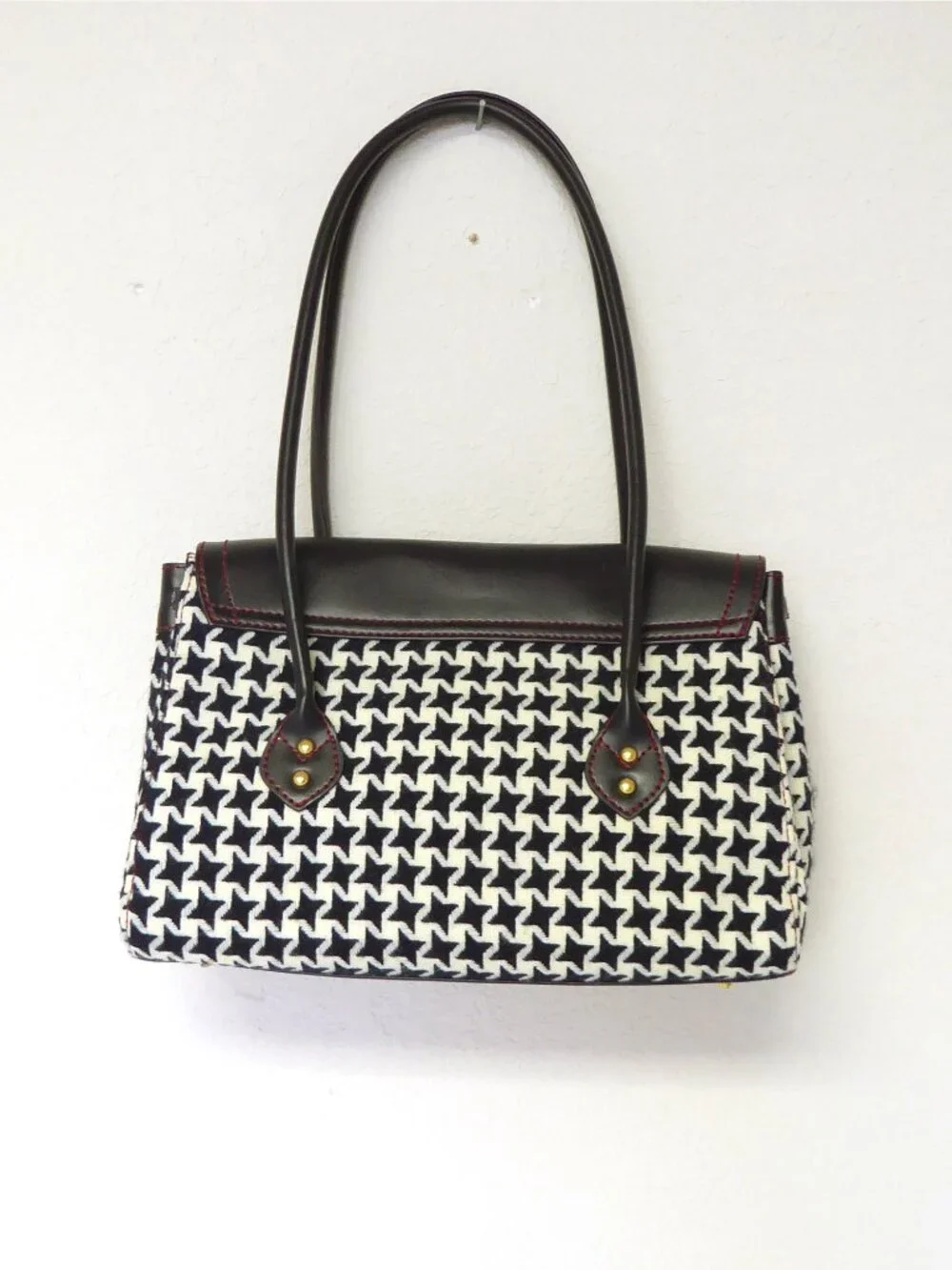 New Joan Rivers Classics black and cream houndstooth style rectangle purse